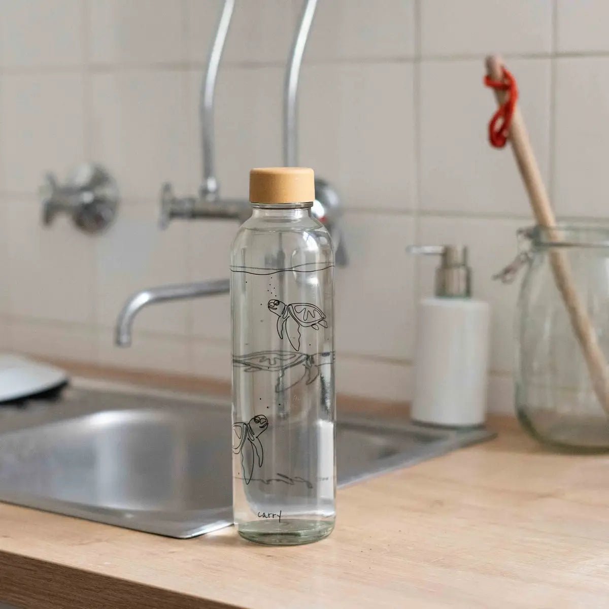 GO WITH THE FLOW 0,7 l Glasflasche