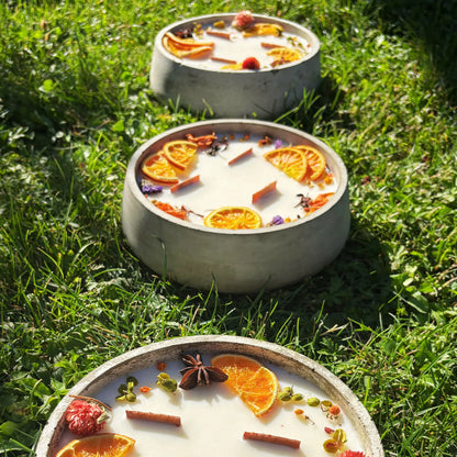 Große Outdoor Citronella-Betonkerze „Big Grey - Mugge Schreck“ – Mit drei Holdochten - Handgemachter Insektenschutz