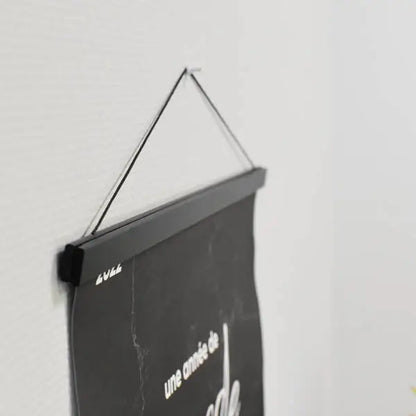 Hängender Magnetrahmen für Rubbelposter 51 cm