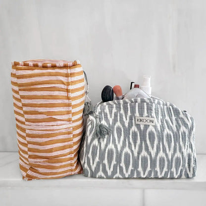 Handgemachte Kosmetiktasche ’Positive Grey’ - handgefertigte Taschen