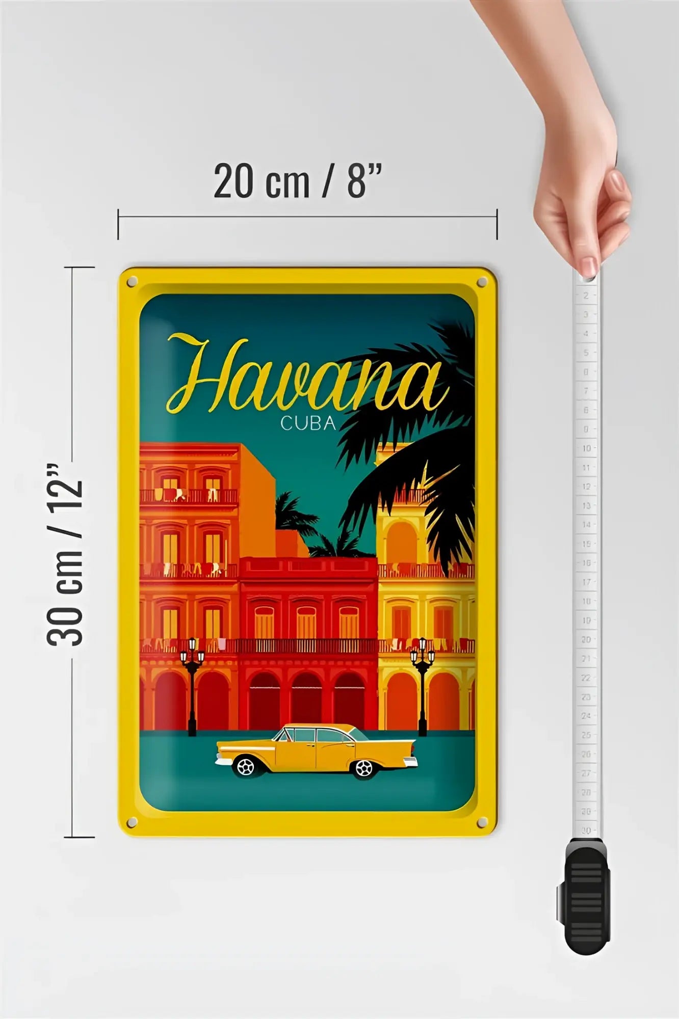 gelber metall blechschild 20x30cm mit vintage havana kuba motiv und retro auto vor bunter architektur