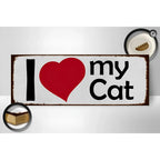 Weißes rechteckiges holzschild mit rotem herz und schwarzem i love my cat text als katzen deko