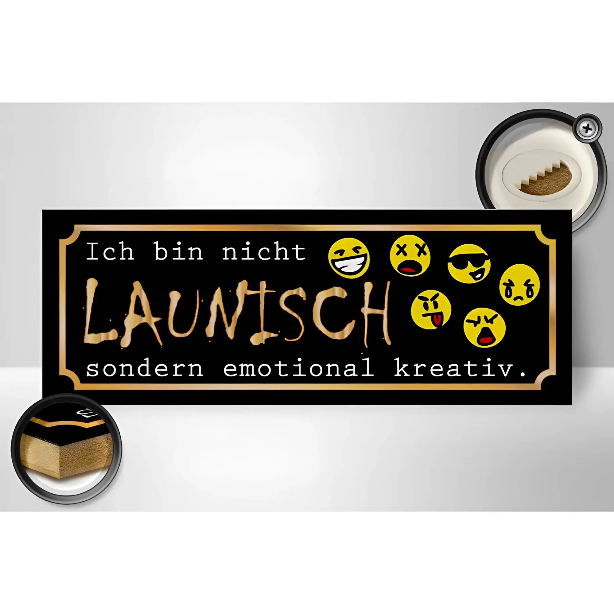 Schwarzes holzschild mit goldfolienspruch und emojis in dekorativem rahmen 27x10 cm ich bin nicht launisch nur emotional kreativ