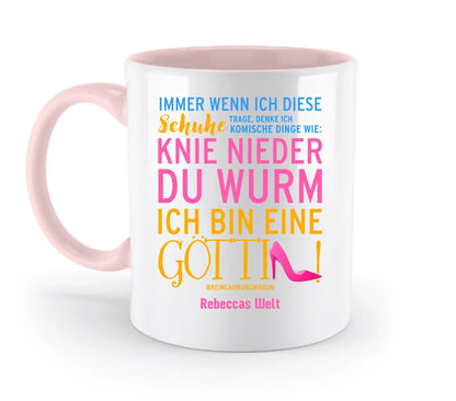 Weiße keramiktasse mit pinkem griff und innenfläche, buntem deutschen text und highheel-motiv aus der immer wenn ich kollektion