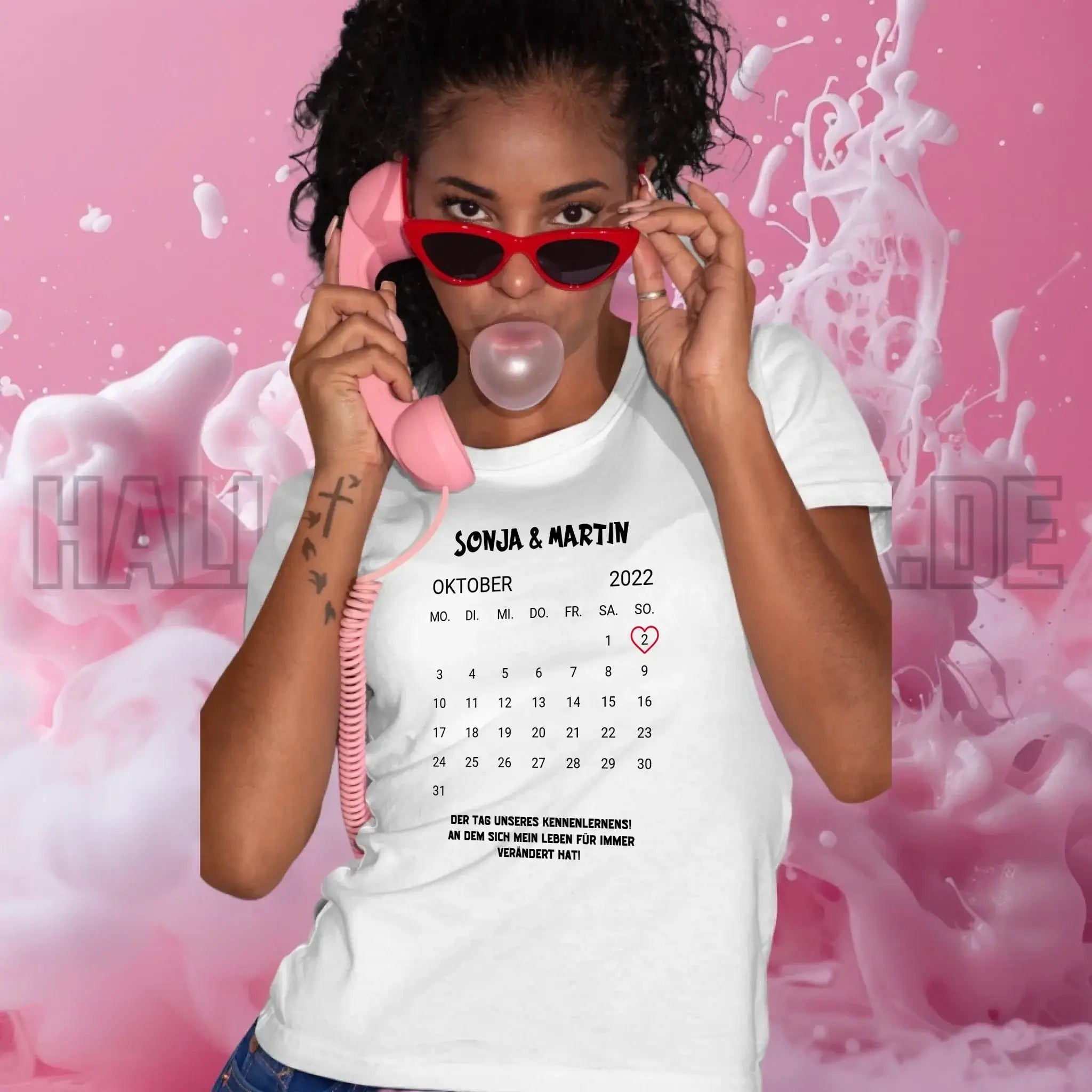 KALENDER-MOTIV mit Datum & Wunschtext • Damen T-Shirt • Bio • personalisiert