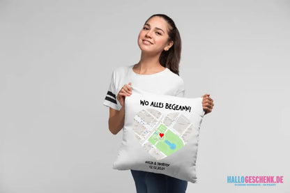 pillow-mockup-of-a-woman-at-a-studio-23674