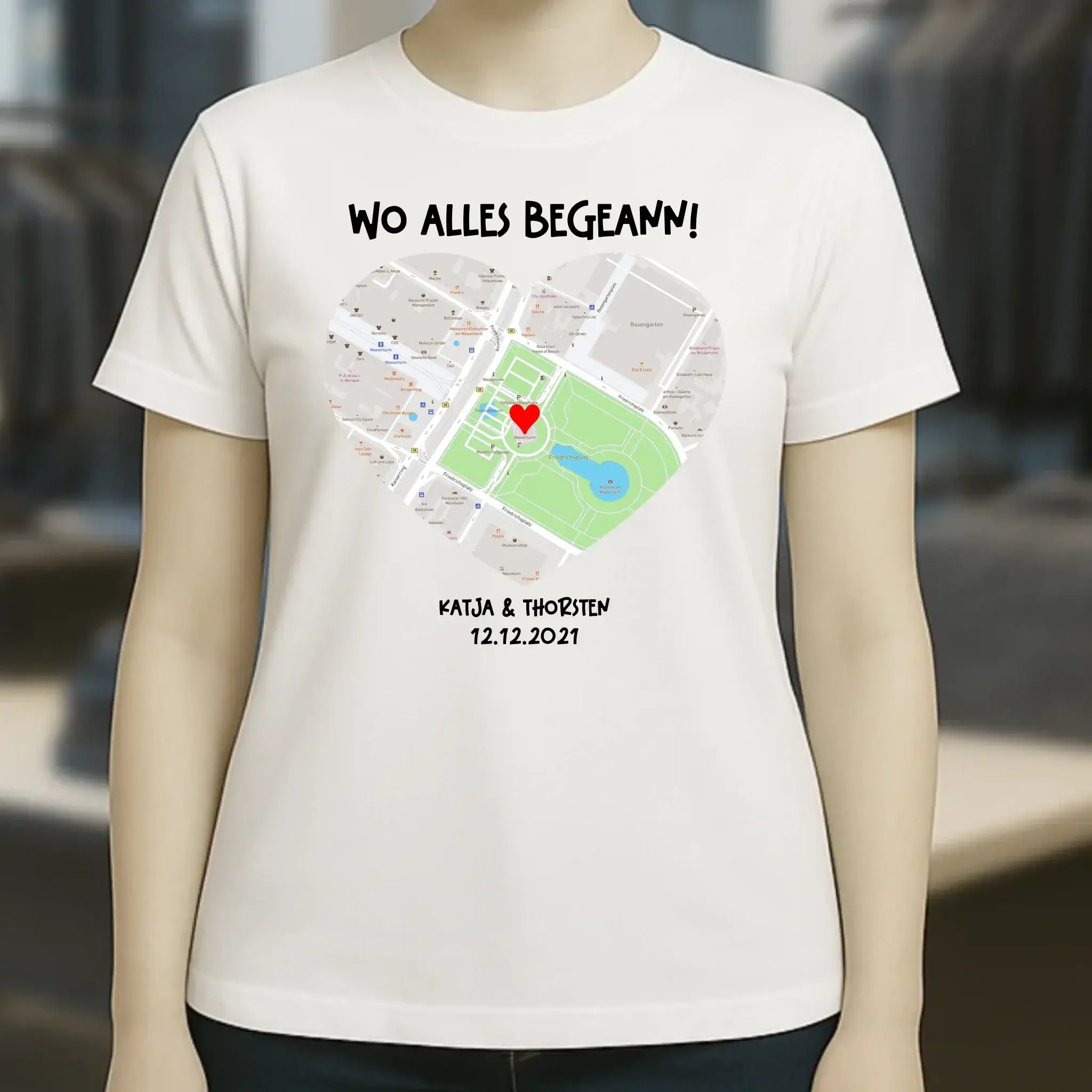 Karten-Generator mit echtem Ort und deinem Text • Karte • Maps • Ladies Premium T-Shirt XS-2XL aus Bio-Baumwolle für Damen • Exklusivdesign • personalisiert