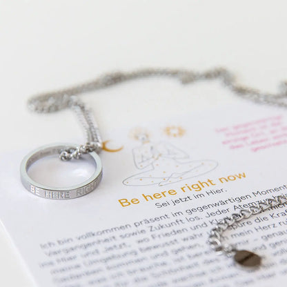 Kette mit Ring | silber | Be here right now