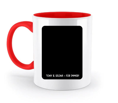 Weiße keramiktasse mit rotem griff und innerem und schwarzem rechteck für personalisierung aus der statement collection