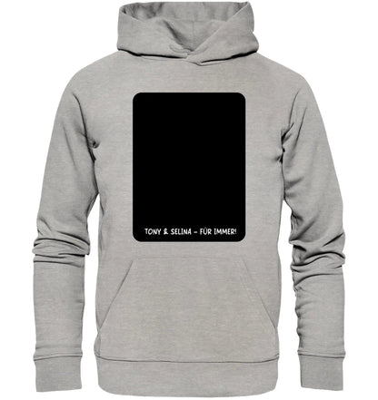 Heathergrauer kapuzenpullover mit schwarzem rechteckigem patch und weißem text aus der statement collection