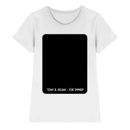 Weißes baumwoll t-shirt mit schwarzem rechteckigem grafikdruck und text tony & selina für immer unten