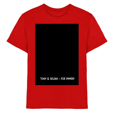 Rotes cotton t-shirt mit großem schwarzen rechteck und weißem tony und selina für immer text aus der statement-collection