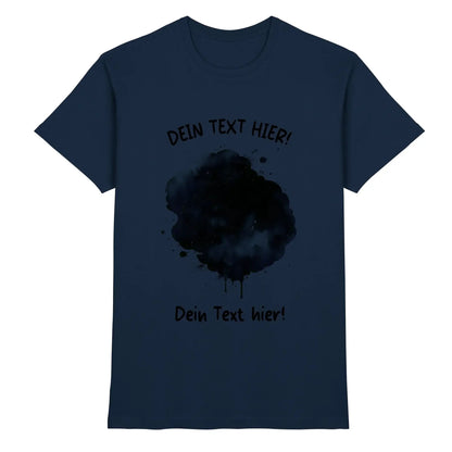 Navyblaue baumwoll t shirt mit schwarzem aquarell tintenspritzer und deutschem platzhaltertext aus der statement collection