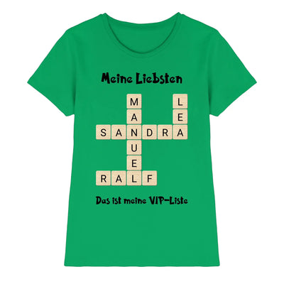 Grünes kurzarmshirt mit kreuzworträtsel-design sandra und text meine liebsten sowie das ist meine vip-liste