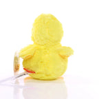 soft bright gelb plush Ente toy küken nelli mit fluffy Textur und klein rot tag auf its back