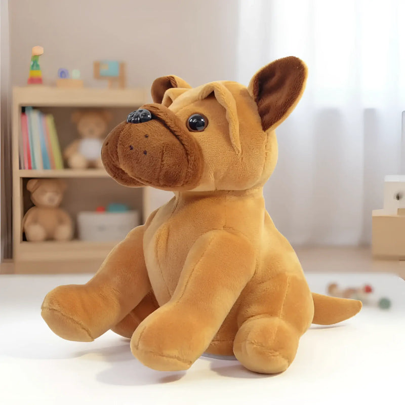 Ein plüschiger tan französische bulldogge spielzeug robert mit braunen ohren und schwarzen knopfaugen zum spaßhaben