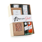 Mann am Grill Geschenkset mit BBQ-Saucen, Snacks und Grill-Spezialitäten in dekorativer Geschenkbox