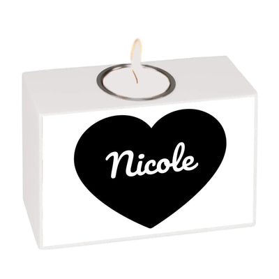 Weißer rechteckiger teelichthalter mit schwarzem herz und name nicole in weißer schrift motív-teelichthalter 13x9x5 cm