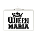 Weißer rechteckiger motiv-teelichthalter queen mit schwarzem text crown design und silbernem teelichtbecher oben