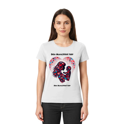 Weiße baumwoll t-shirt mit herzförmigem design aus bunten herzen und mutter-kind silhouetten in dunklen tönen