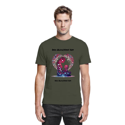 Olivgrünes baumwollshirt mit buntem herz aus punkten und wunschtext in der statement-collection mutter und kind
