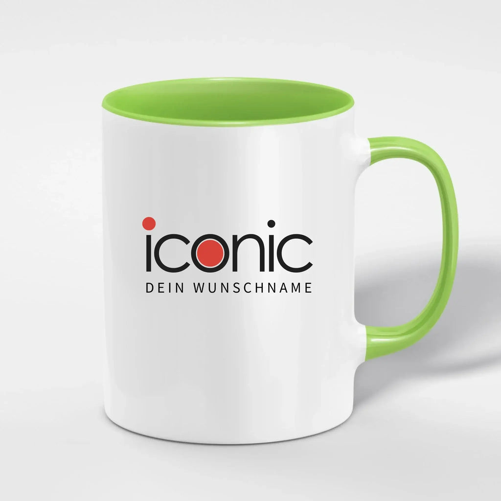 Weiße keramiktasse namenslogo iconic mit leuchtend grünem griff und innenseite spülmaschinenfest personalisierbar