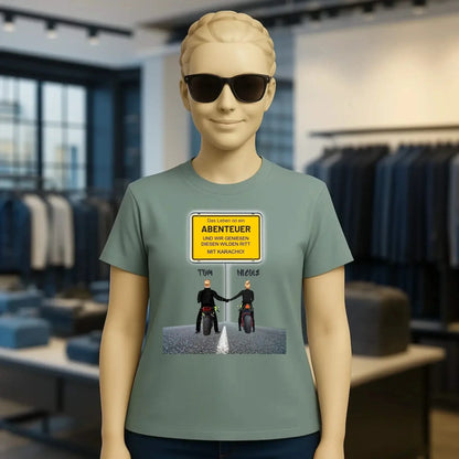Ortsschild-Designer mit Motorrad-Couple • Ladies Premium T-Shirt XS-2XL aus Bio-Baumwolle für Damen