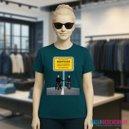 Ortsschild-Designer mit Motorrad-Couple • Ladies Premium T-Shirt XS-2XL aus Bio-Baumwolle für Damen