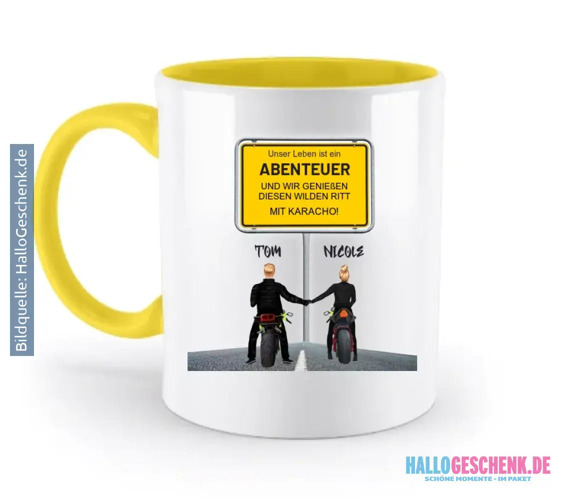 Ortsschild-Designer mit Motorrad-Couple • zweifarbige Tasse