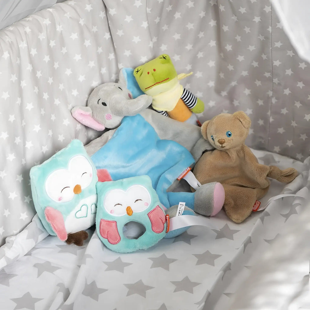 Soft teal eulenförmiges baby kuscheltuch mit rosa akzenten und griffloch fürs schmusen