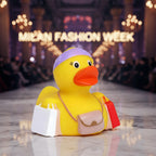 Gelbe badeente mit lila stirnband und einkaufstaschen als shopping quietsche-ente spielzeug
