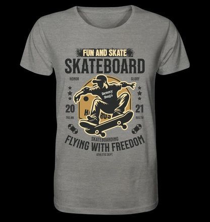 Skater mit Wunschname • Skateboard • Unisex Premium T-Shirt XS-5XL aus Bio-Baumwolle für Damen & Herren • Exklusivdesign • personalisiert