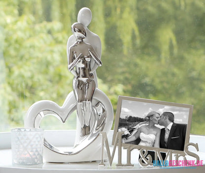 Skulptur: Paar „Romanze“ • Keramik • Silber & Weiß • 33,5x19,5 cm • Gilde - Skulptur