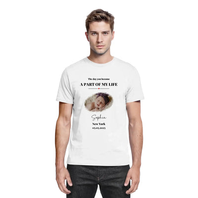 Weiße baumwoll-t-shirt mit persönlichem babyfoto und Text day you became part von my life für sophia new york 01.05.2023