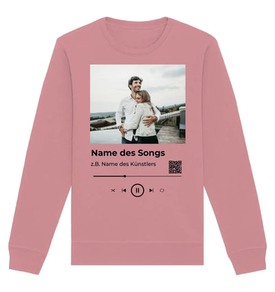 HalloGeschenk.de front-organic-basic-unisex-sweatshirt-db969d-1116x