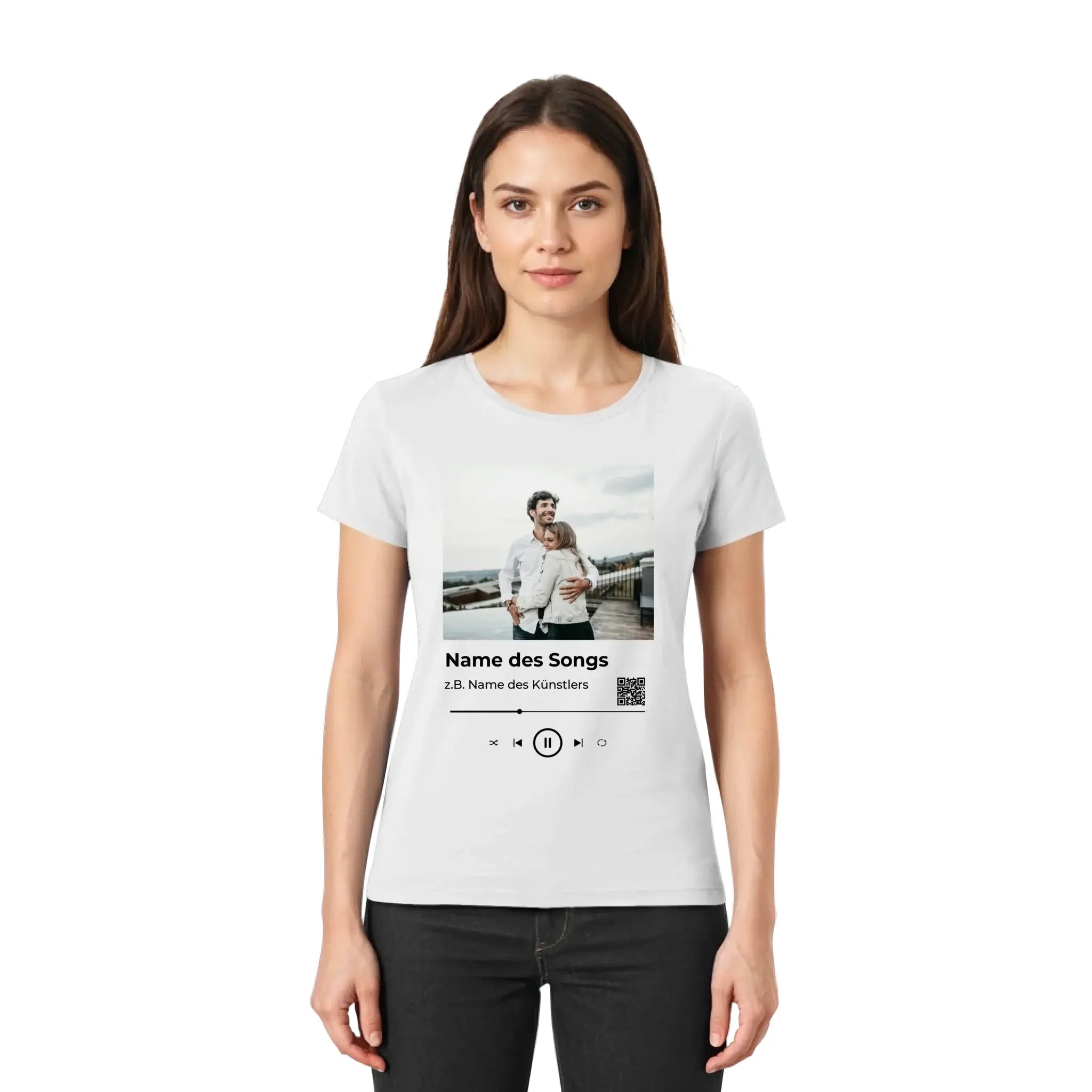 Weißes damen t-shirt mit fotodruck eines paars im spotify player design aus der statement collection