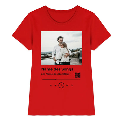 Rotes damen kurzarmshirt mit spotify-fotomotiv und persönlichem wunschtext aus der statement-collection
