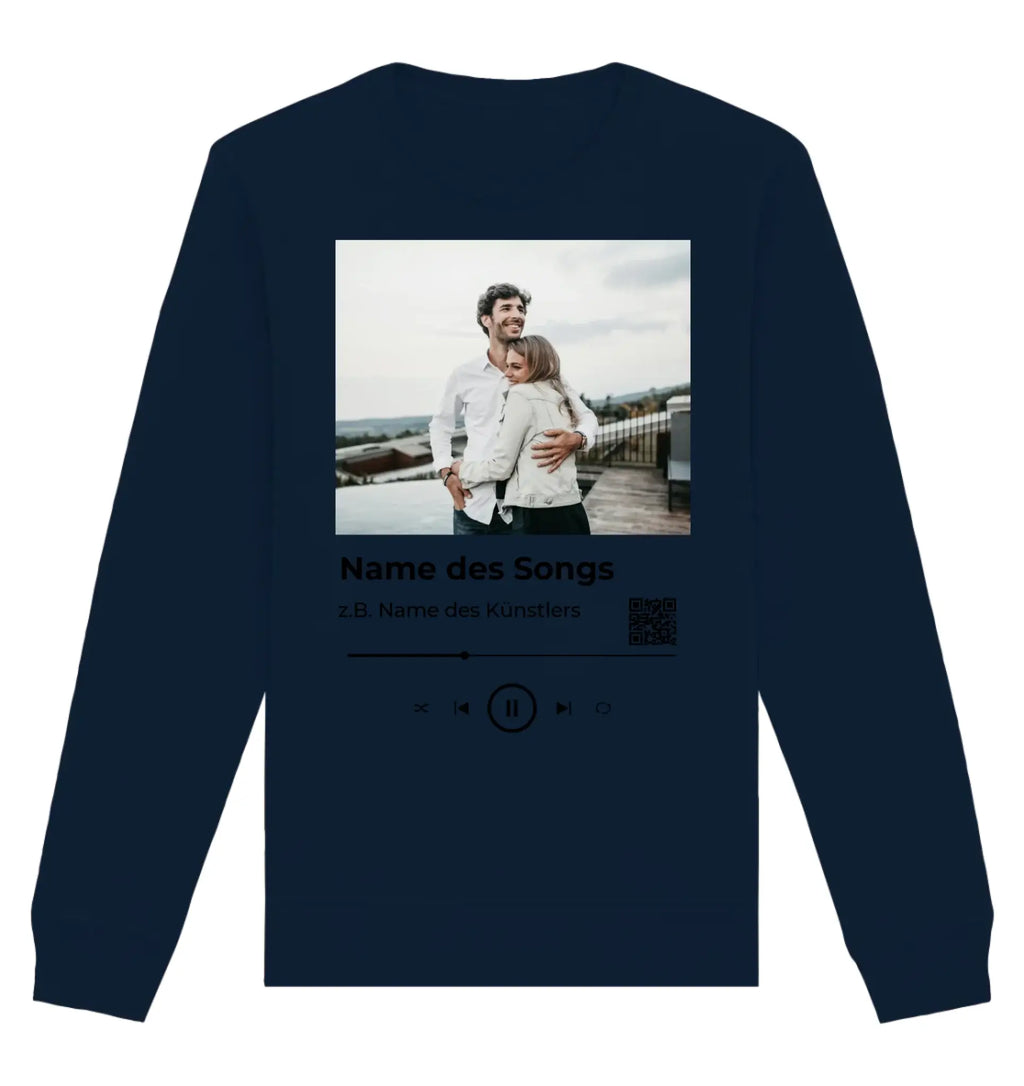 HalloGeschenk.de front-organic-basic-unisex-sweatshirt-0e2035-1116x