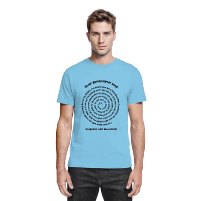 Hellblaues baumwoll t shirt mit schwarzem rundem textdesign und deutschem englischem song lyric aus spotify motiv 2 sammlung