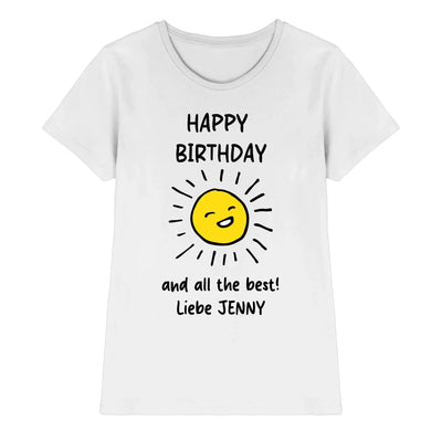 Weißes baumwoll-t-shirt mit fröhlicher gelber sonnengrafik und schwarzem text happy birthday und liebe jenny