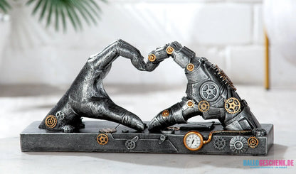 Steampunk: Skulptur Herz-Hände „Hand“ • Kunstharz • silberfarben • 16x35x9,5 cm • Gilde - Steampunk
