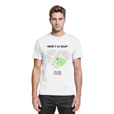 Weißes baumwoll t shirt mit herzförmiger straßenkarte und personalisiertem text aus der statement collection
