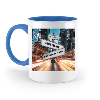 Straßenschild Datum + Wunschtext diverse Hintergründe personalisiert • zweifarbige Tasse spülmaschinenfest