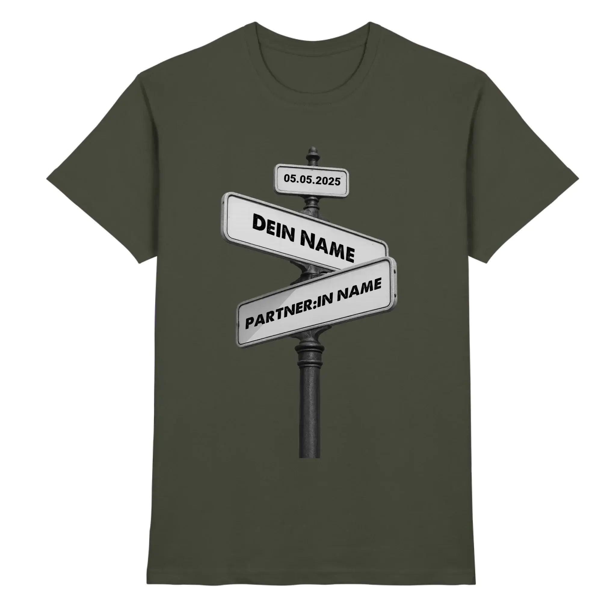 Straßenschild Wegweiser • mehrere Artikel • ’Statement-Collection’ • Wunschtext • Mein Motiv - Premium Herren T-Shirt