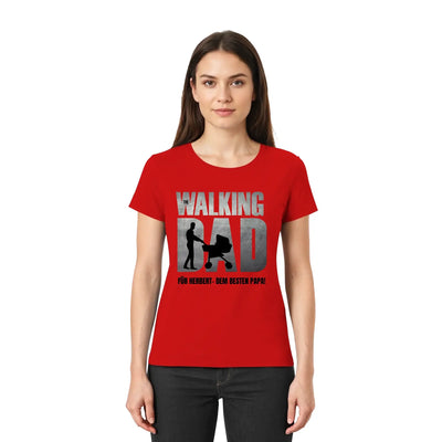 Rote damen t shirt mit the walking dad print und vater der kinderwagen schiebt perfect für vatertag superdad collection