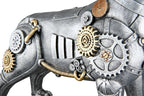 Steampunk dogfigur pitbull aus silberfarbenem kunstharz mit goldfarbenen akzenten und feinen zahnrädern