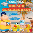 Gelbe badeente mit blauen sonnenbrillen und gestreiftem strandtuch als urlaub geschenkset quetschfigur