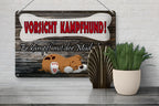rustikales blechschild 20x30cm mit weißem knochen und rotem schwarzem vorsicht kampfhund Text plus schlafendem welpen
